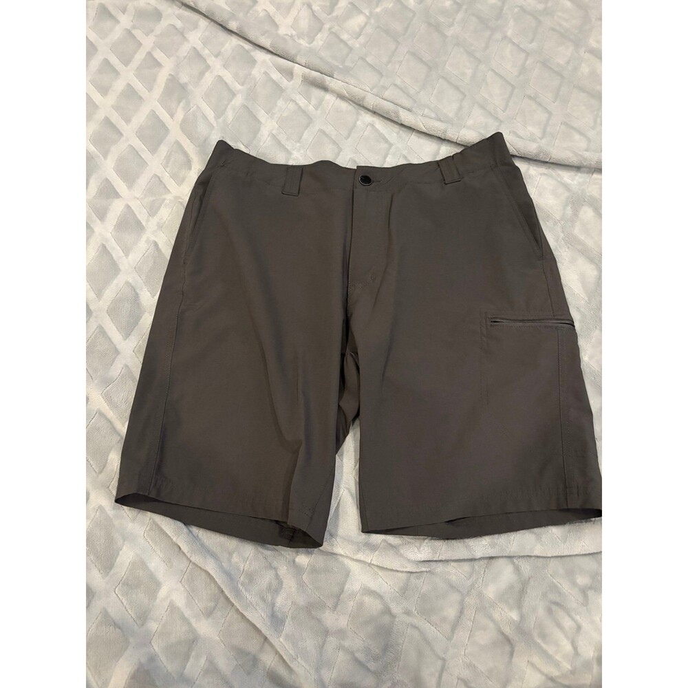 Men's Golf Shorts - Size 34